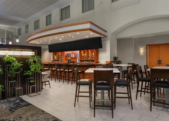 Embassy Suites Boston At Logan AirportAirport Hotel